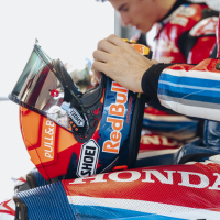 Casco Shoei X-15 Marquez Holi TC-1